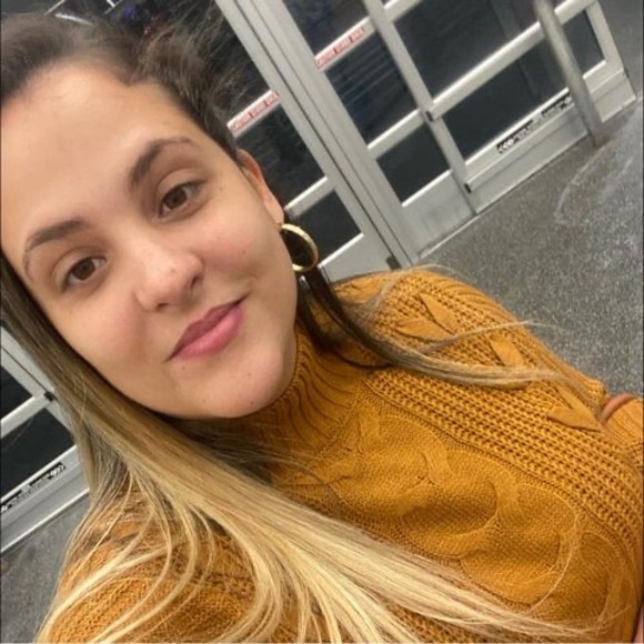 Meet your Posher, Jelinne - Picture 1 of 1